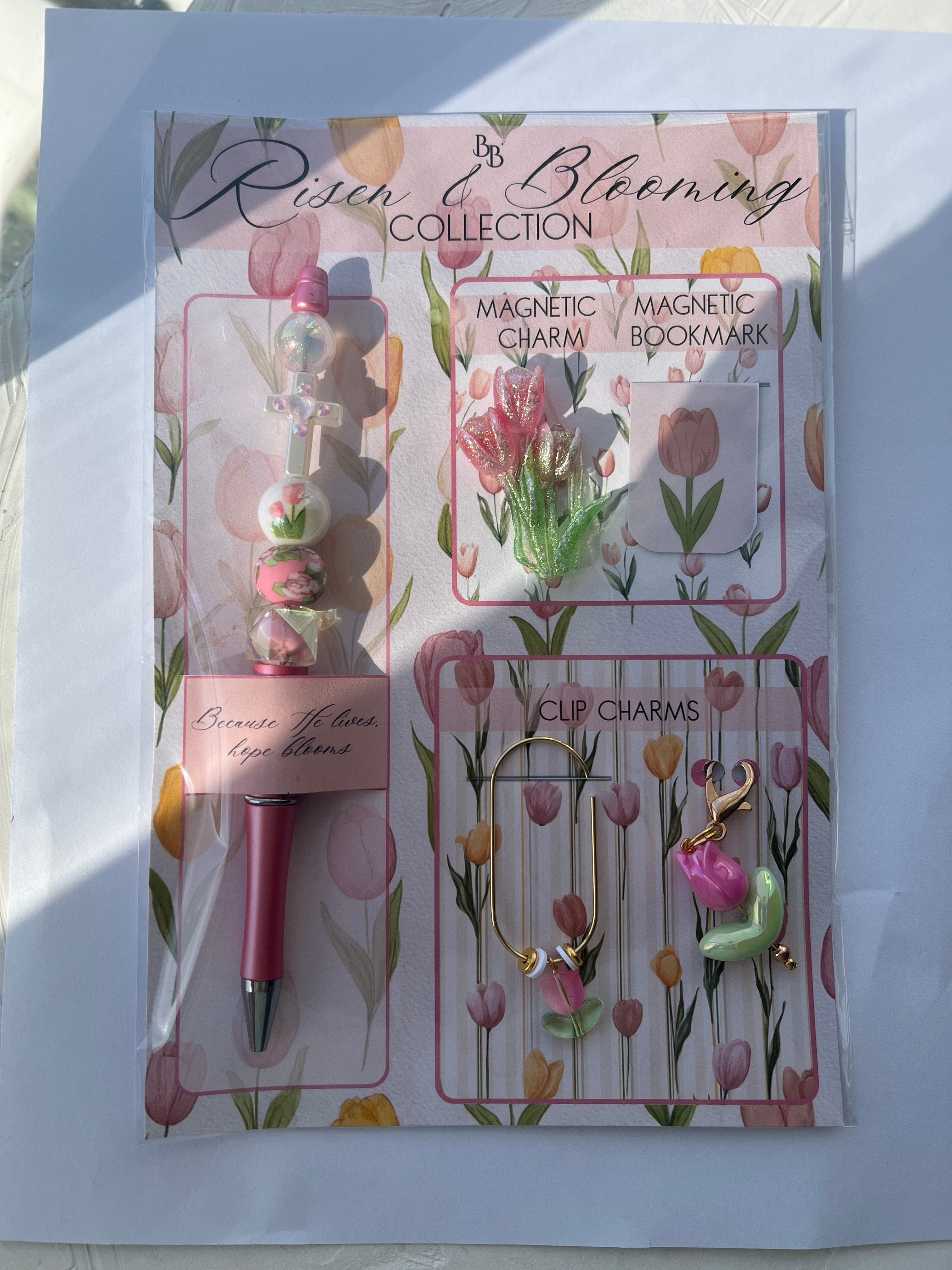 Aesthetic Planner Accessory Pack – Pen, Magnetic Bookmark & Charm Set